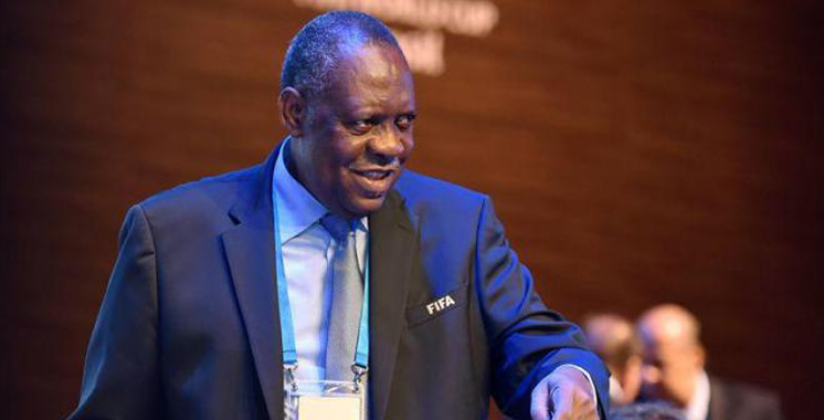 Issa Hayatou proposé président d’honneur de la CAF