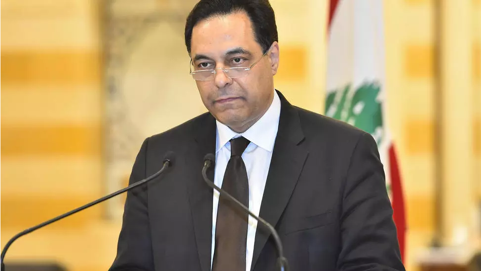 Explosion à Beyrouth: le Premier ministre démissionnaire Hassan Diab inculpé pour négligence