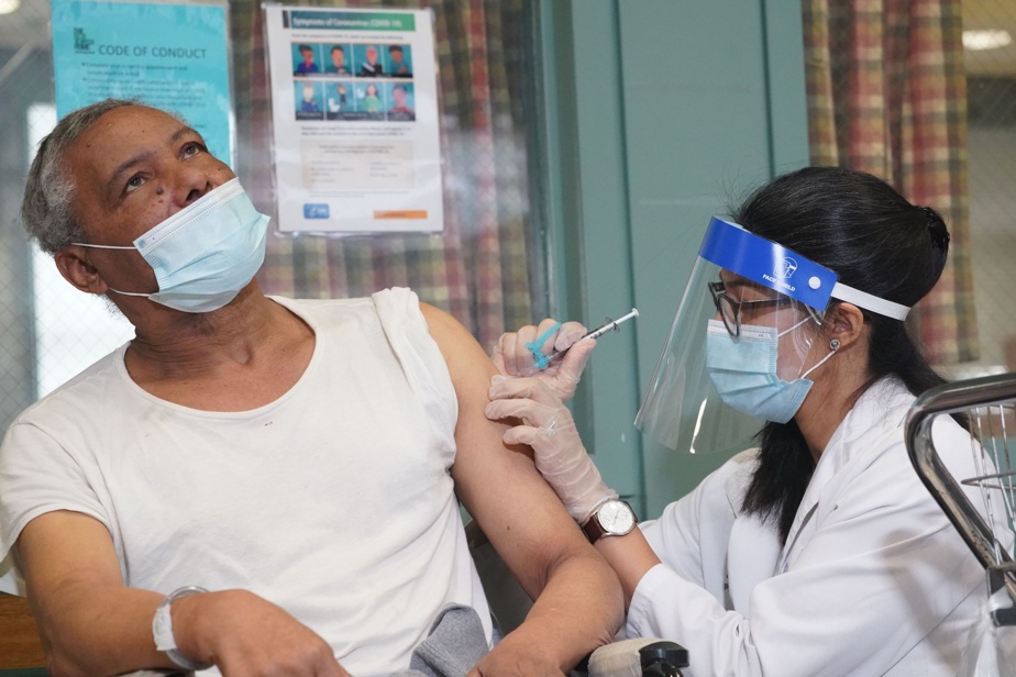 Vaccin contre la COVID-19 Washington achète 100 millions de doses supplémentaires