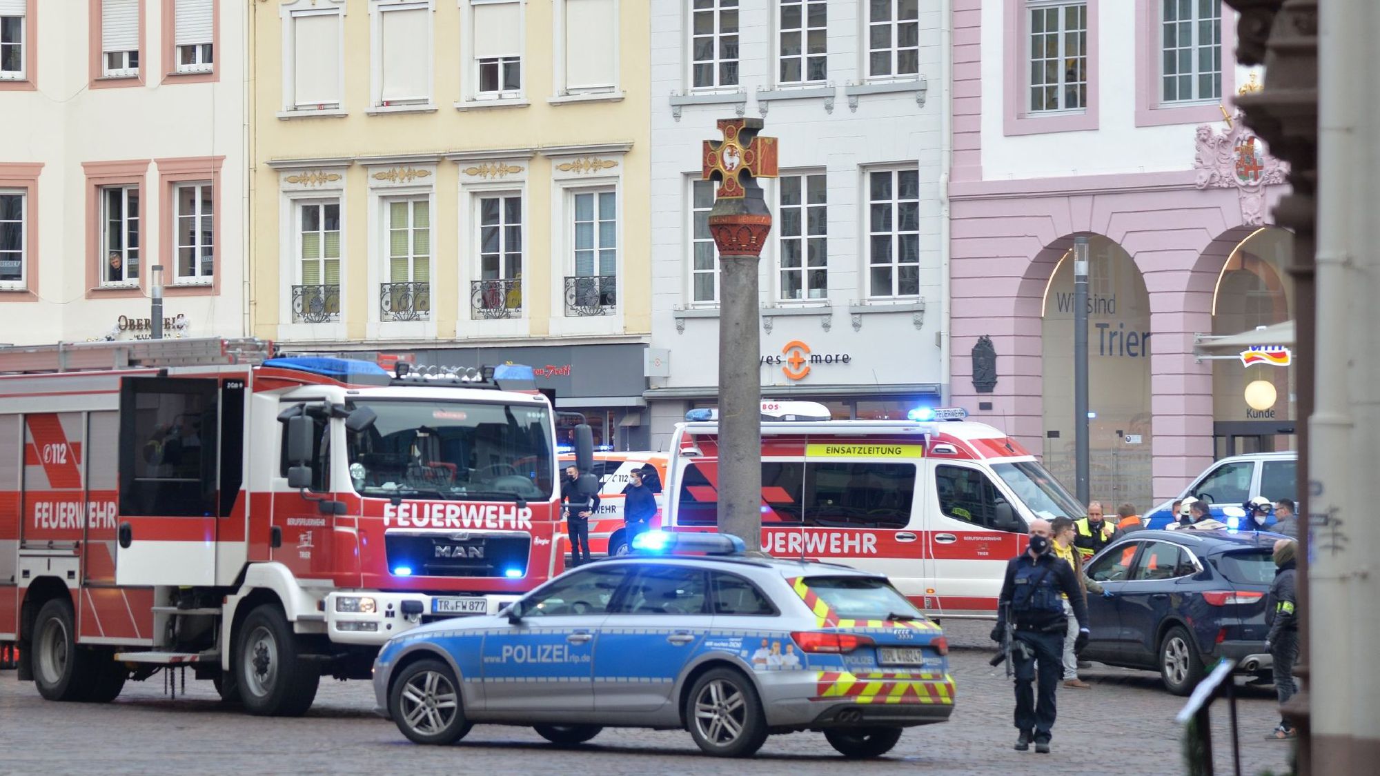 Allemagne: un "conducteur fou" dans une zone piétonne, des morts et blessés