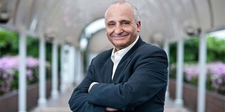 Rachid Yazami, ce Marocain qui entend révolutionner la recharge des batteries pour véhicules électriques