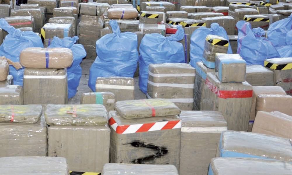 Agadir: Mise en échec d'une opération de trafic international de drogue et saisie de trois tonnes de chira