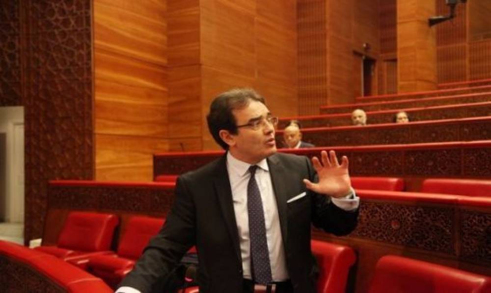 Maroc : L’ancien ministre Abdelkrim Benatiq candidat pour diriger l’USFP