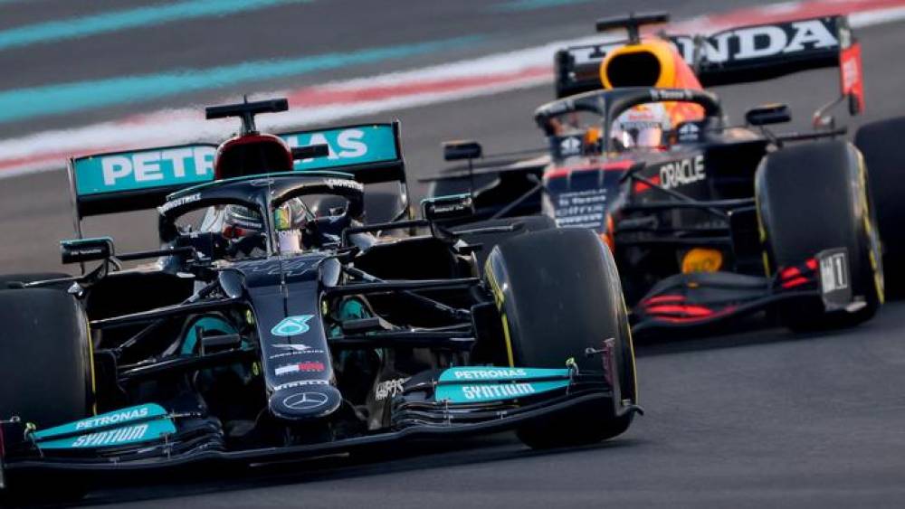 GP Abu Dhabi: Hamilton envoie un signal à Verstappen lors de la séance d'essais