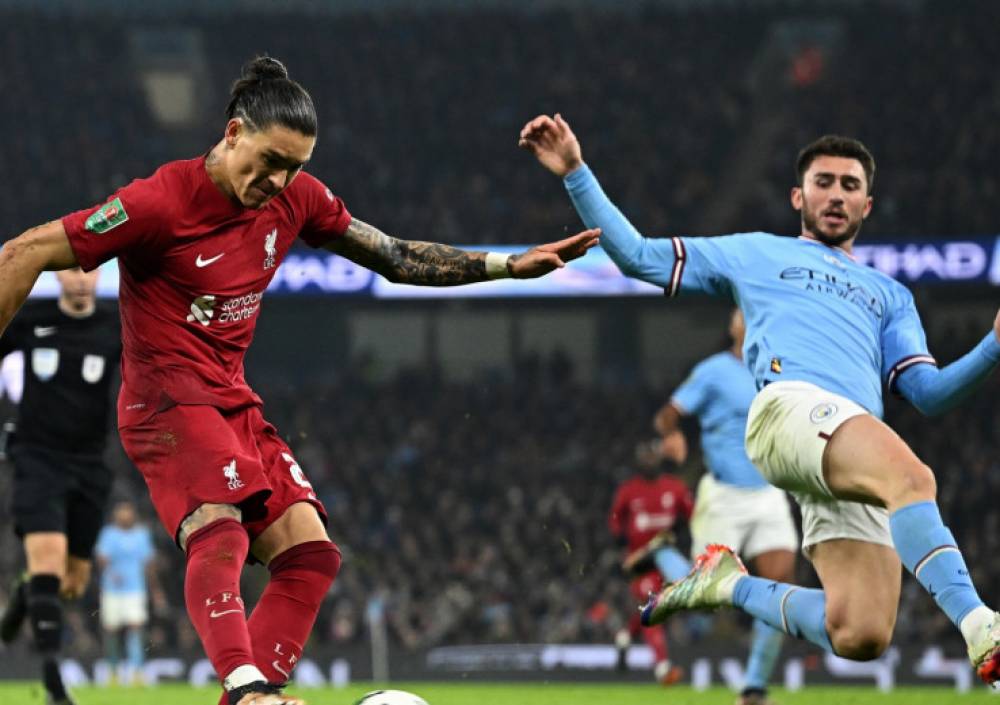 Coupe de la Ligue anglaise: Manchester City sort Liverpool