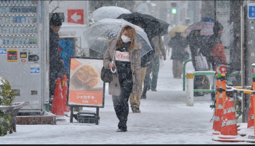 Une tempête de neige fait 13 morts au Japon