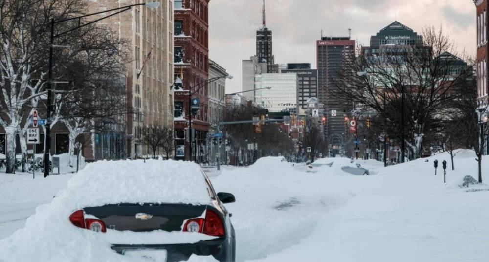 Etats-Unis: le "blizzard du siècle" fait près de 50 morts