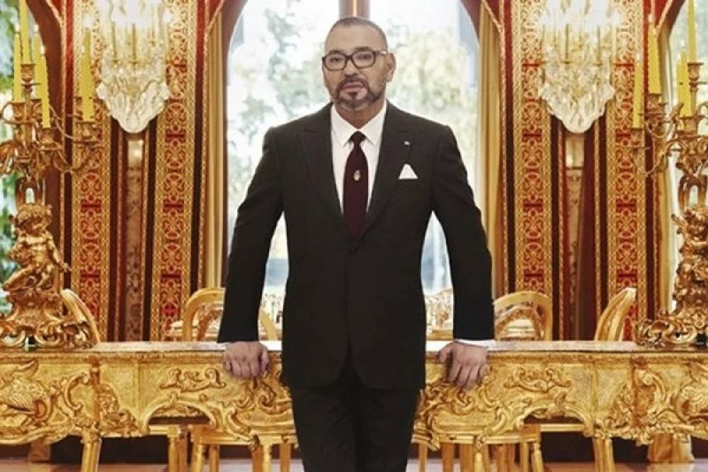 Le Roi Mohammed VI s’entretient au téléphone avec Walid Regragui et Romain Saiss