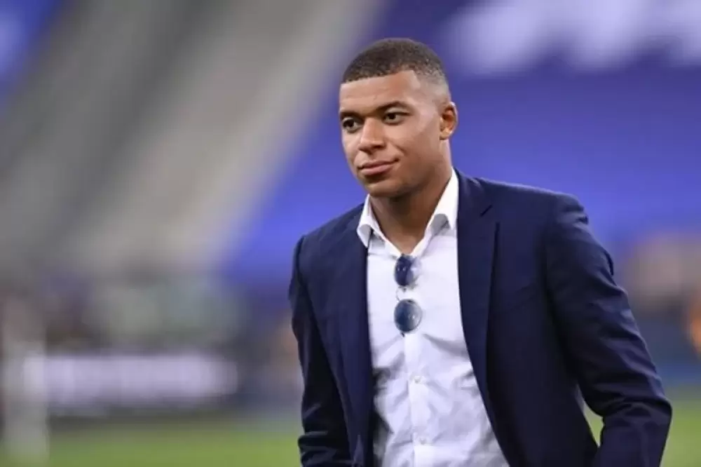 Litige Mbappé-PSG: Le club parisien condamné à verser 61 millions d'euros