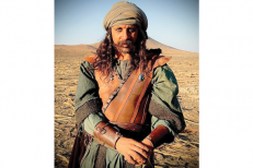 Il joue une figure centrale: Adnane Mouhejja incarne Malik Al Fazzari dans «Les Héros des Sables»