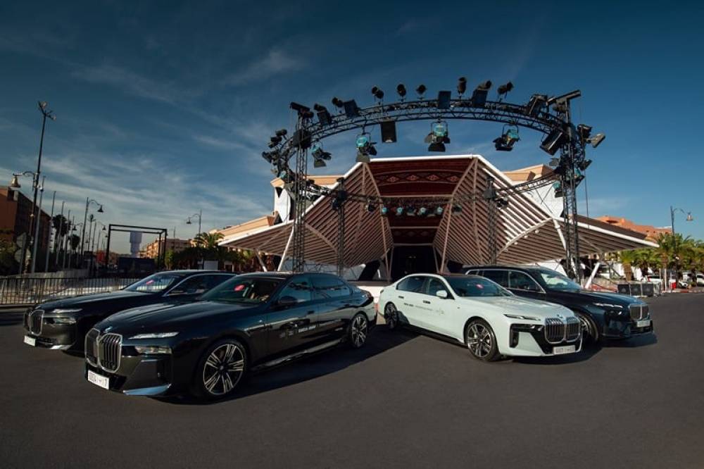 Smeia - BMW célèbre dix ans de partenariat avec le Festival International du Film de Marrakech et dévoile une activation culturelle inédite