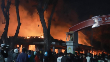 Indonésie : un incendie dans une maison de retrait...