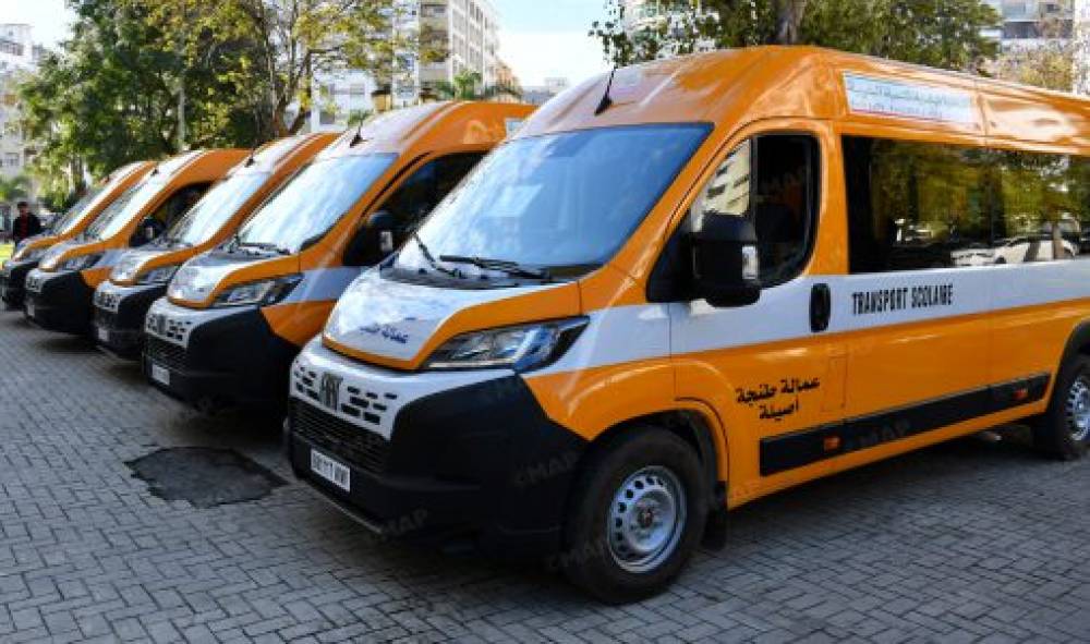 Tanger-Assilah/INDH: Remise de 7 véhicules de transport au profit des élèves du monde rural et des associations