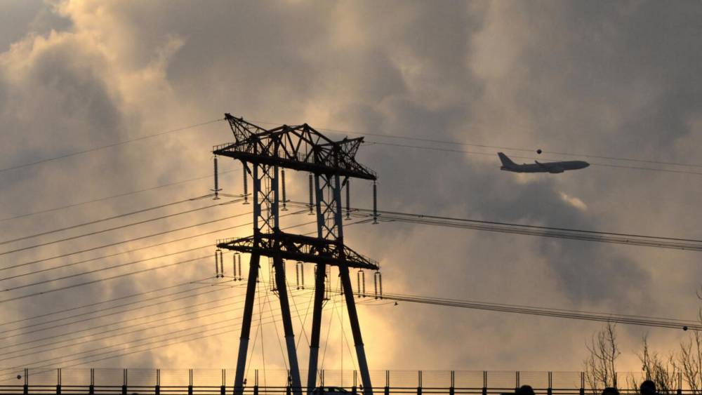 Intempéries aux Etats-Unis : près de 300.000 foyers privés d’électricité dans l’État de Washington