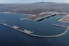 Le Maroc engage près d’un milliard de dollars pour son nouveau corridor gazier et une FSRU à Nador West Med
