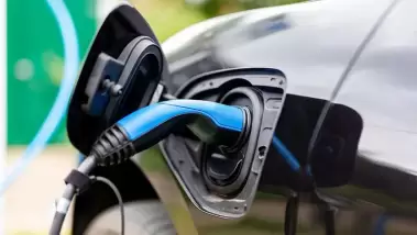 La Chine capte 68 % du marché mondial des voitures...