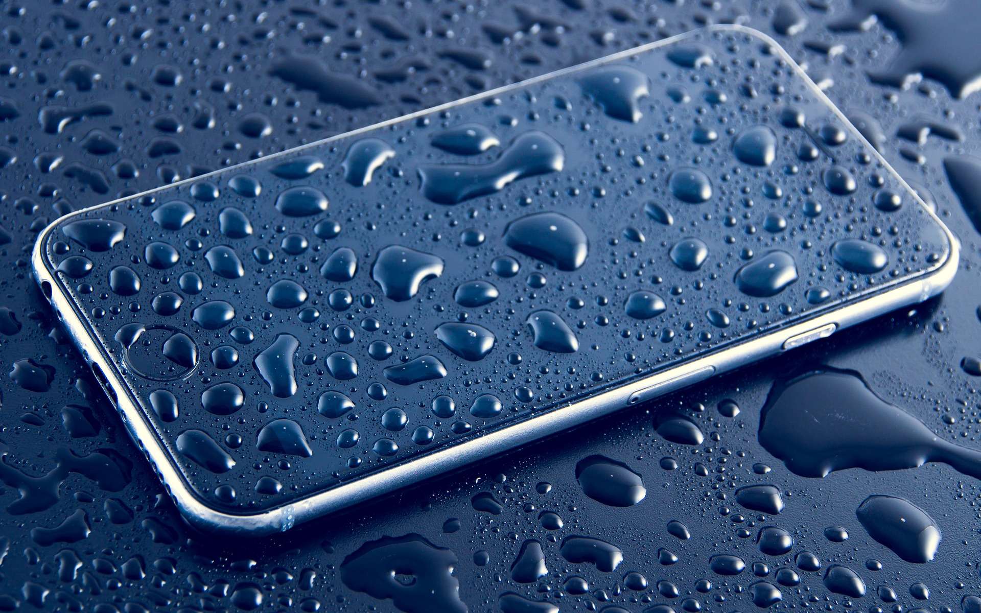 Et si un jour la pluie rechargeait votre smartphone ?