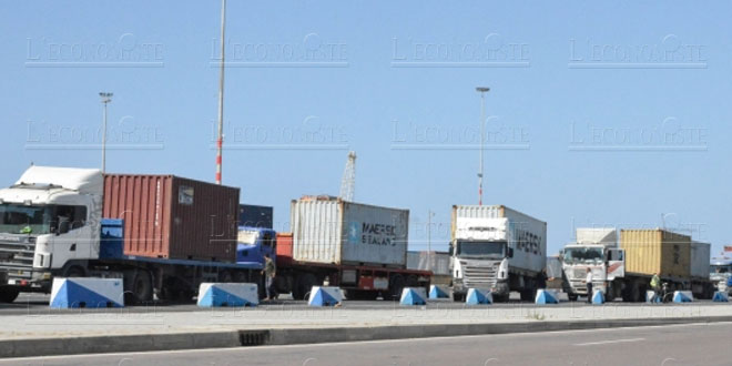 Transport: Les routiers menacent d'une grève