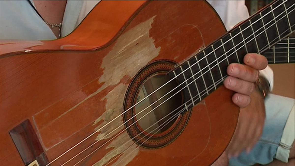 La guitare de Manitas de Plata dérobée à la cité Gély à Montpellier