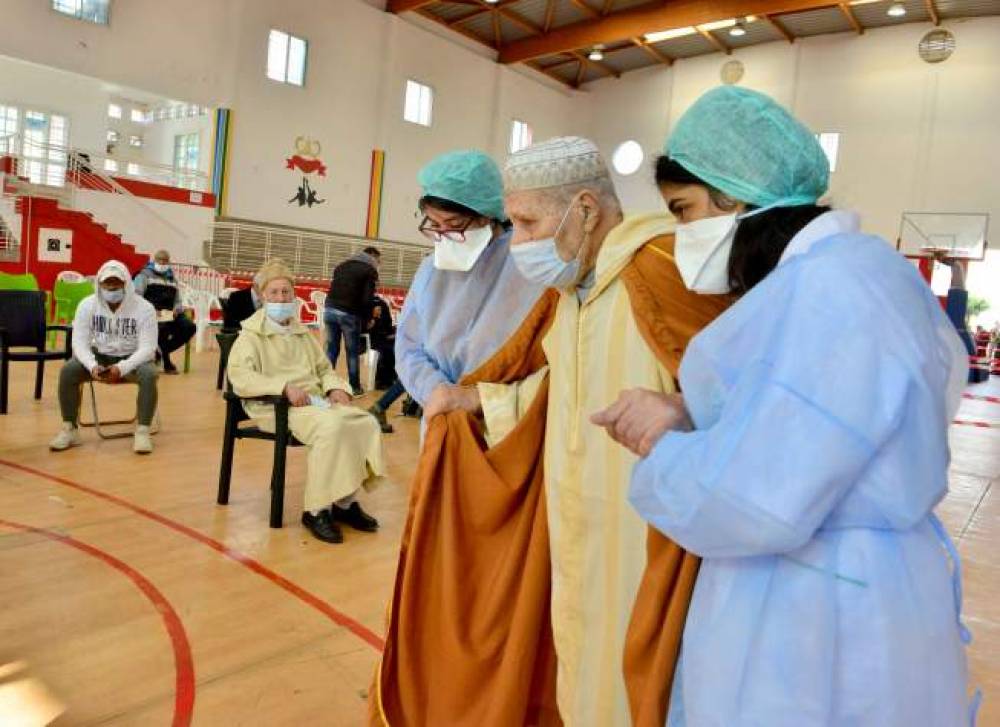 Covid-19 : La campagne de vaccination élargie aux 60-64 ans et aux personnes atteintes des maladies chroniques
