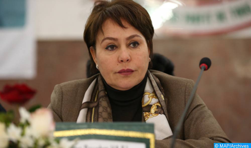 Le ministre égyptien des Sports s’entretient avec Bouchra Hajij, présidente de la Confédération africaine de volleyball