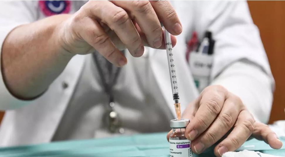 Vaccin: la France premier pays à recommander une seule dose pour les personnes ayant déjà eu le Covid