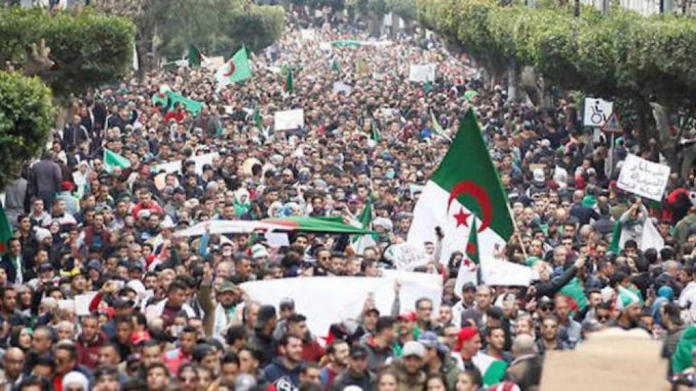 Algérie : deux ans de Hirak célébrés par des arrestations dénoncées par Amnesty International