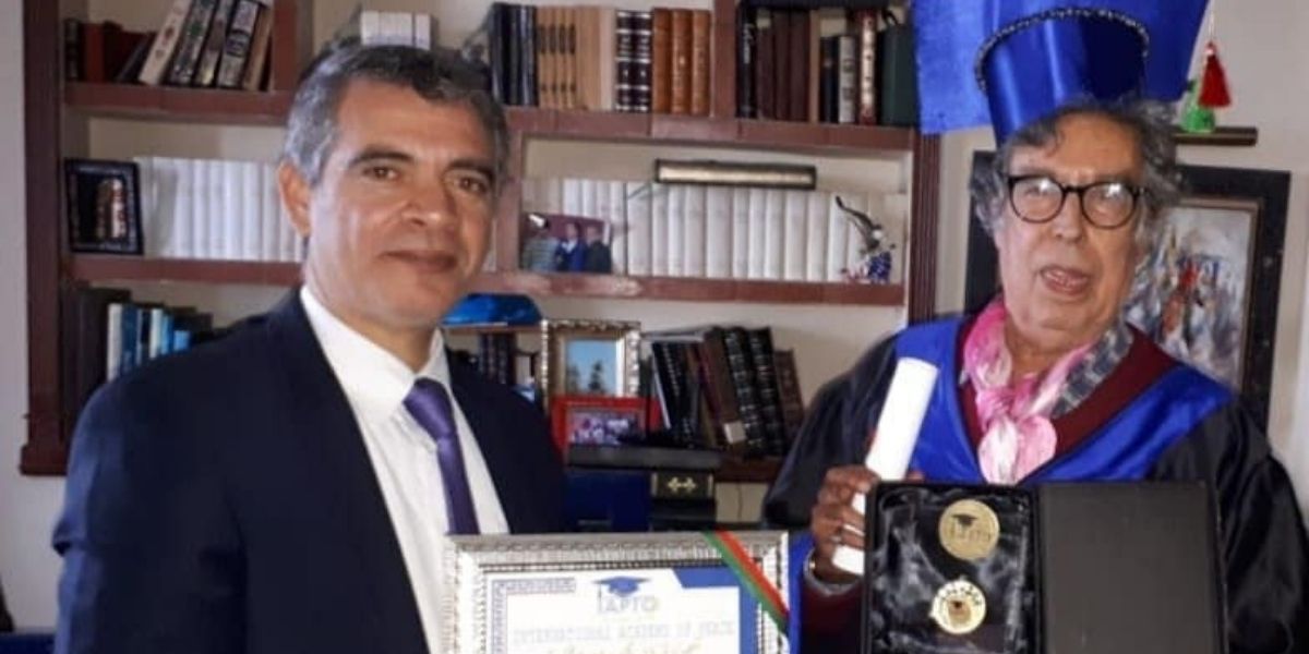 Abdelouahab Doukkali reçoit un doctorat Honorifique