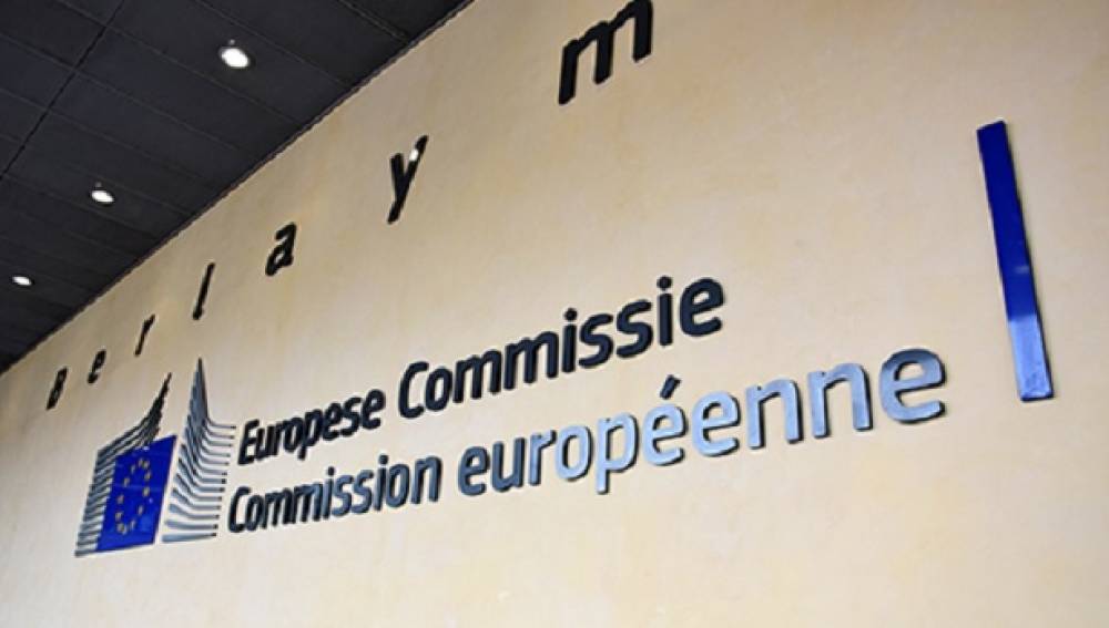 Restrictions de voyage: la Commission européenne réclame des explications à six États membres de l'UE