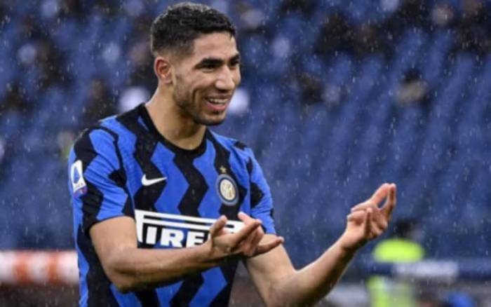 Achraf Hakimi pisté par Chelsea
