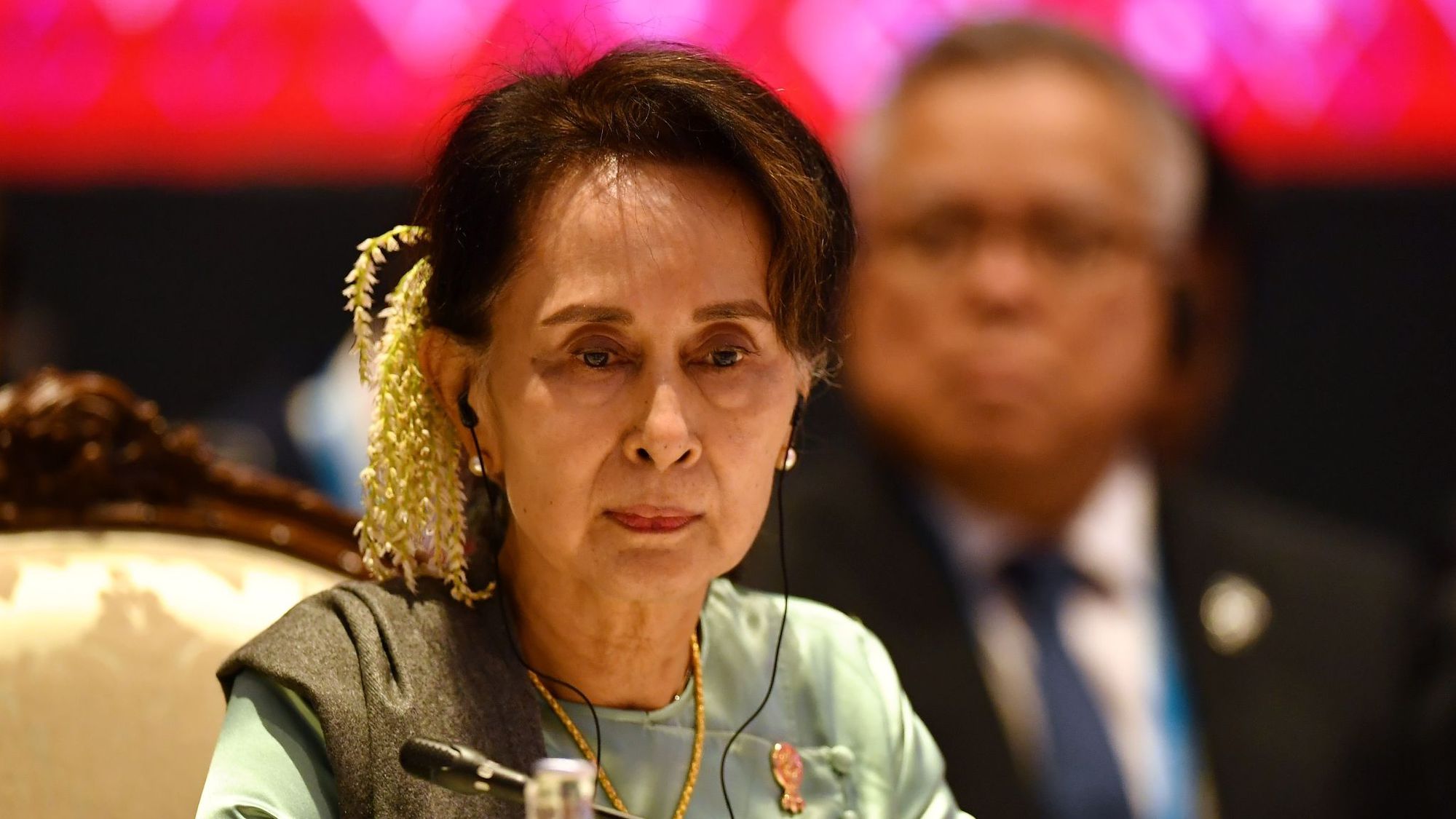 Arrestation d'Aung San Suu Kyi : quatre questions sur le coup d'État perpétré en Birmanie