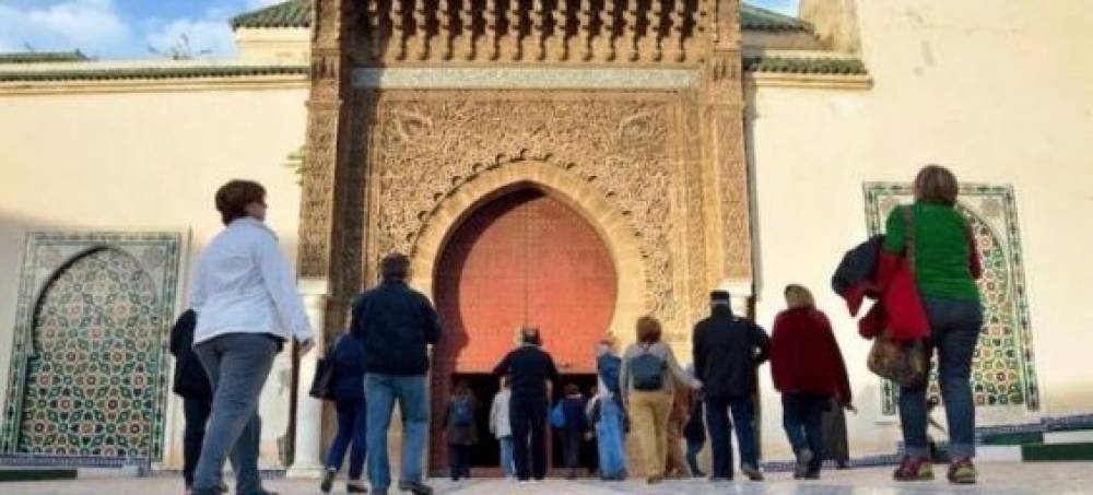 Maroc : Les arrivées touristiques grimpent de 34% en 2021 avec des perspectives prometteuses pour 2022