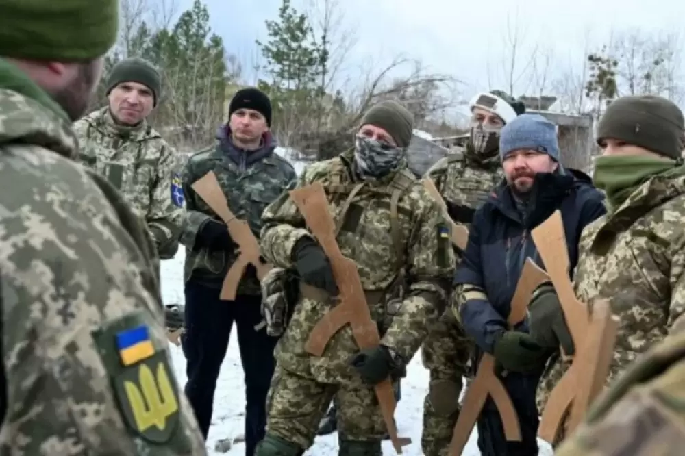 L'Ukraine appelle à la mobilisation des soldats réservistes face à la menace russe