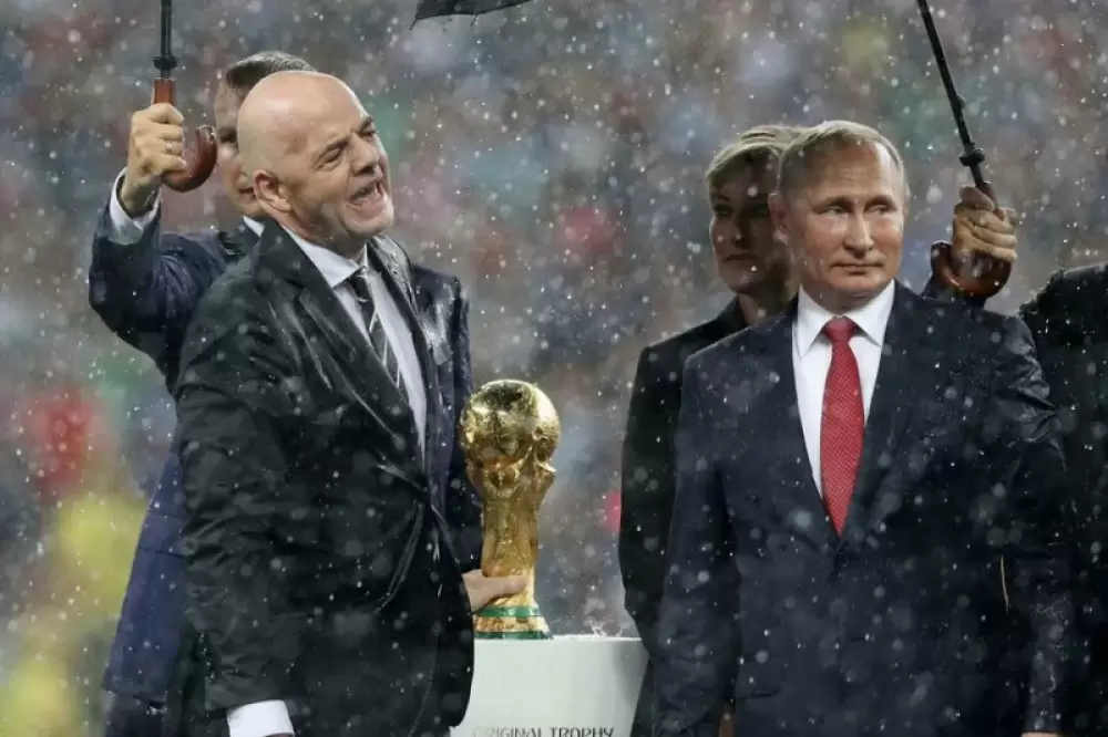 Coupe du monde 2022 : La FIFA impose des sanctions à la Russie