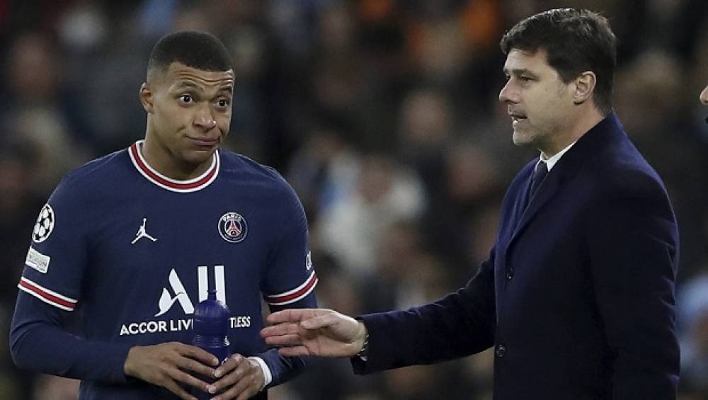 Fin du contrat de Kylian Mbappé au PSG : Emmanuel Macron lui aurait conseillé de rester