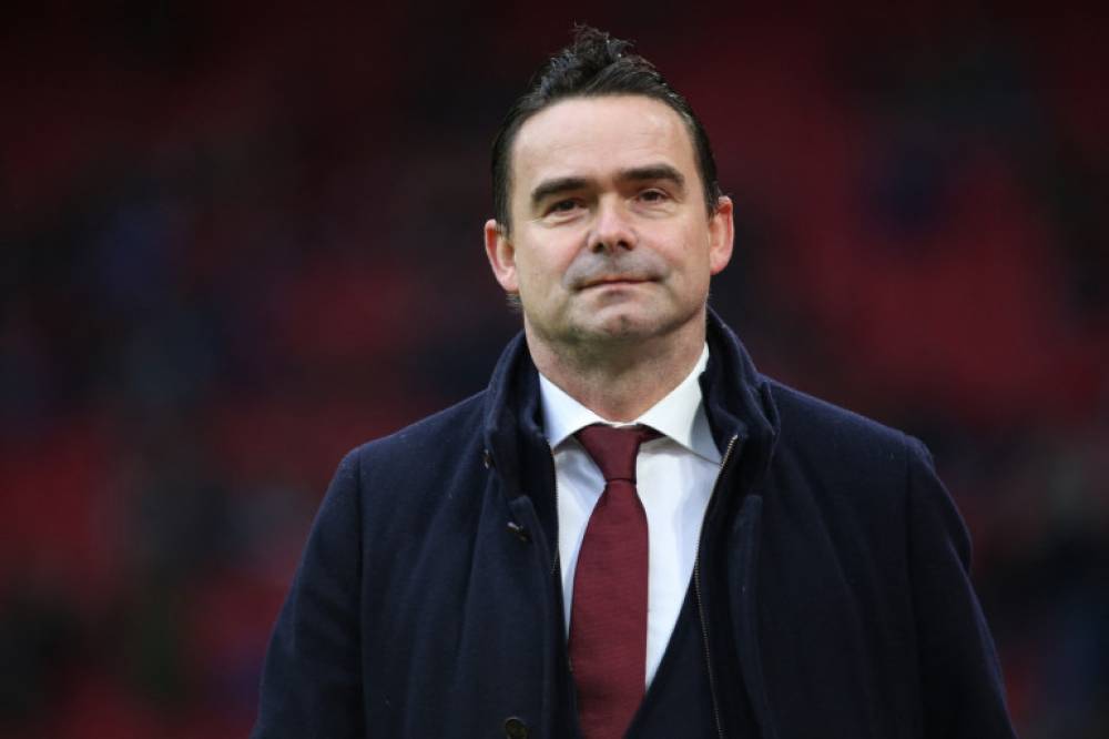 Ajax Amsterdam : Overmars démissionne après des messages "inappropriés" envoyés à des femmes