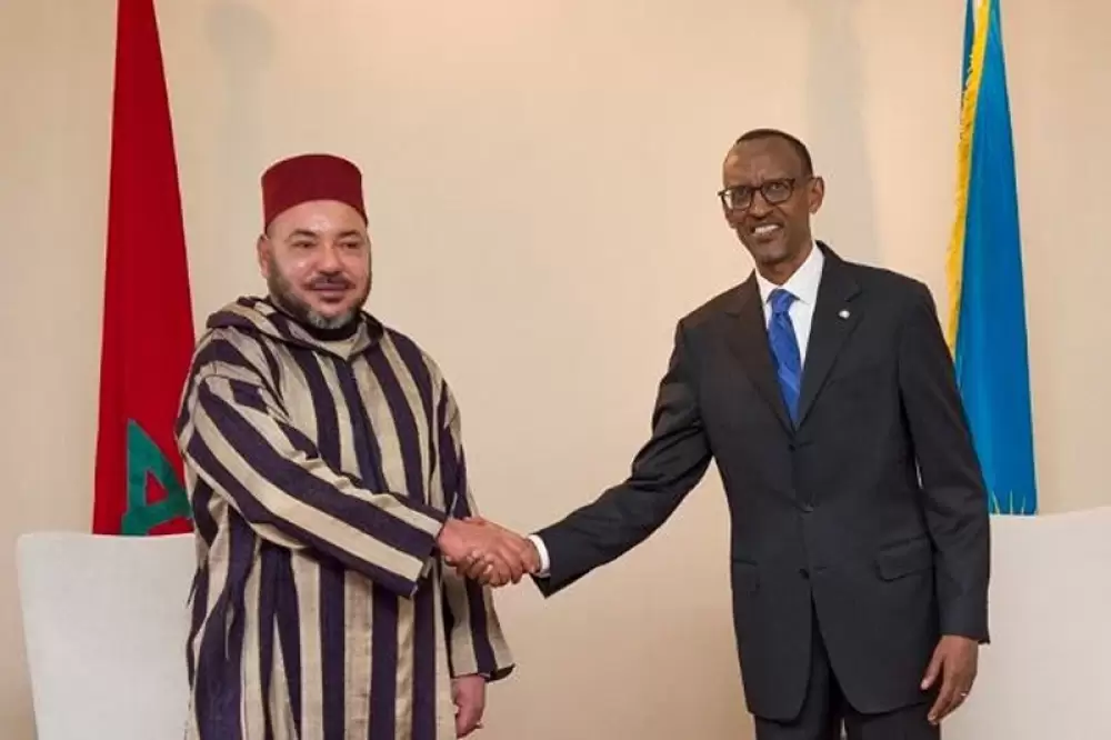 Le Roi Mohammed VI et Paul Kagamé seront primés par la CAF