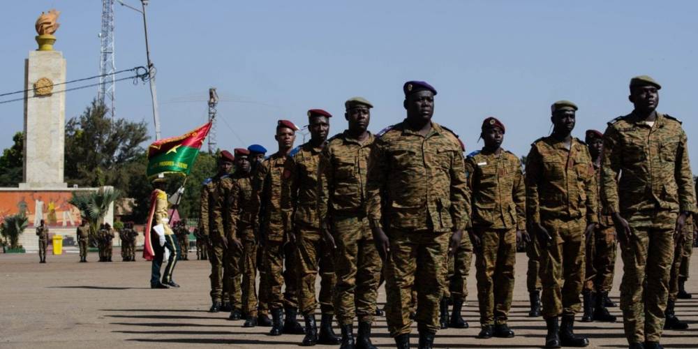 Au Burkina Faso, une nouvelle attaque sanglante ébranle l’armée