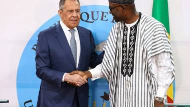 Lavrov promet à l’Afrique aide russe contre les ji...