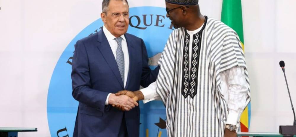 Lavrov promet à l’Afrique aide russe contre les jihadistes et implication accrue