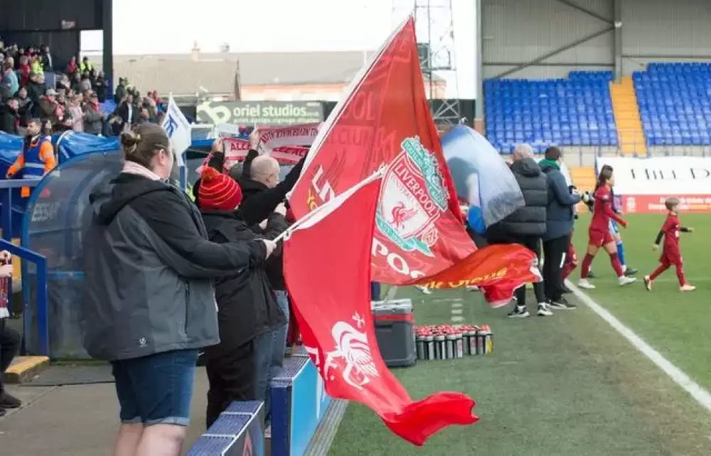 Premier League : Le propriétaire américain de Liverpool assure que le club n’est pas à vendre