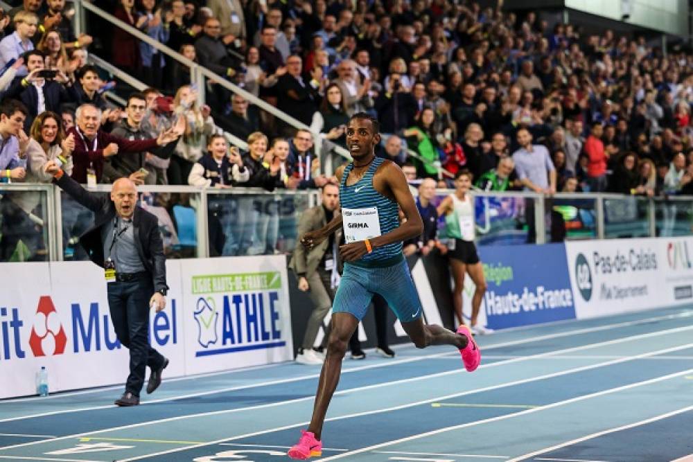 Athlétisme : record du monde du 3000 m en salle pour l'Éthiopien Lamecha Girma