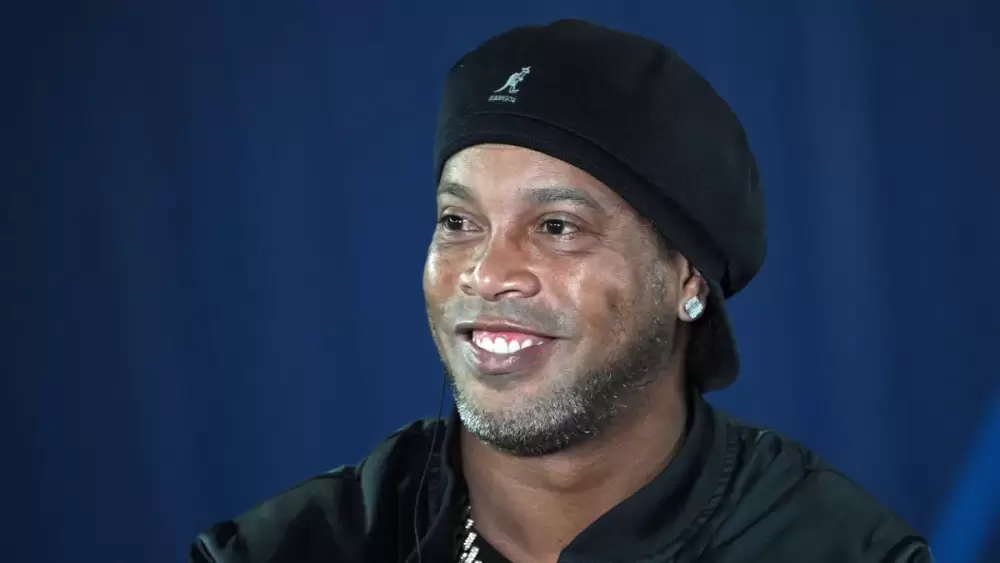 Ronaldinho rejoint la Kings League de Gerard Piqué