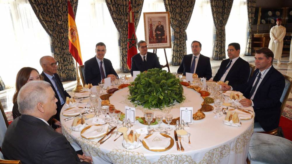 Le Roi offre un déjeuner en l’honneur du Président du gouvernement espagnol