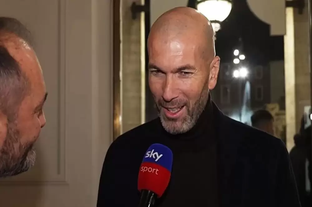 Zinedine Zidane ouvre la porte à un retour sur le banc et n’exclut pas l’Italie