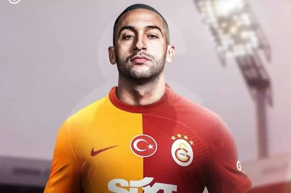 Malgré une offre séduisante, Ziyech reste à Galatasaray