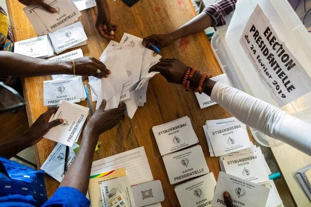 Sénégal : 15 candidats demandent la tenue de l'élection présidentielle avant le 2 avril