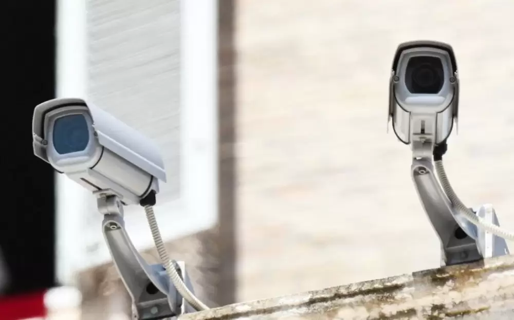 "C'est l'IA qui vous a grillé": dans les échoppes en France, la discrète révolution des caméras augmentées