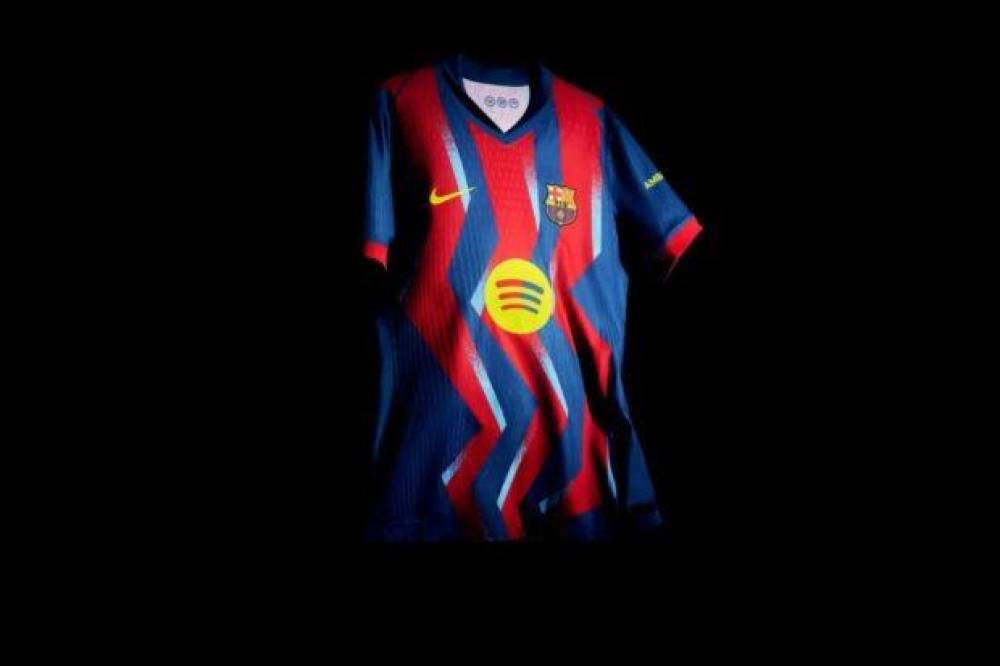 Le FC Barcelone, leader en Europe, a des problèmes de maillot avec 277 millions d'euros.
