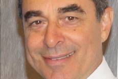 Santé féminine : pourquoi l’officine devient un maillon clé - Interview avec le Pr Rachid Bezad